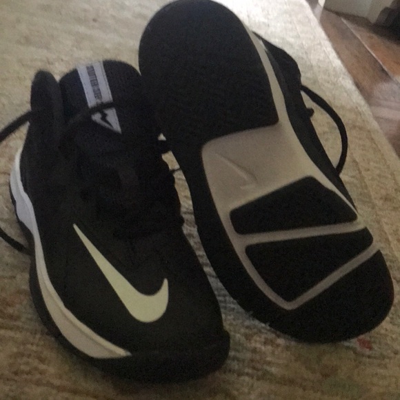 Nike Stutter Step 2 Basketball Shoes - Picture 4 of 6